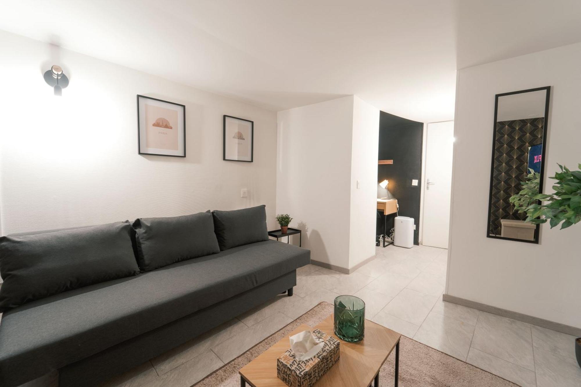 Confort & Style Pres De Cdg Vaudherland Экстерьер фото