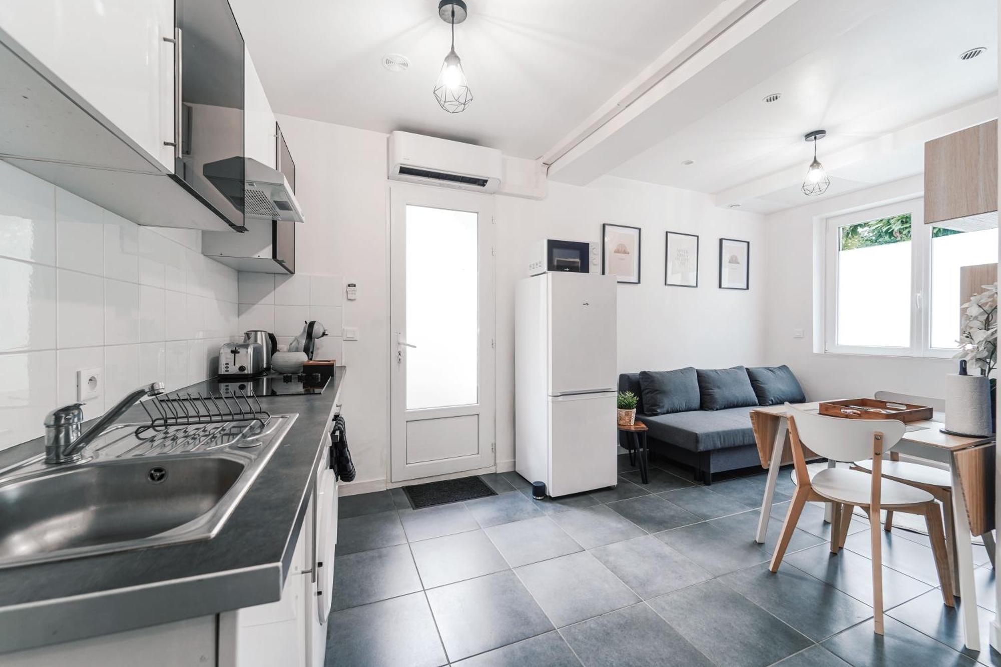 Confort & Style Pres De Cdg Vaudherland Экстерьер фото